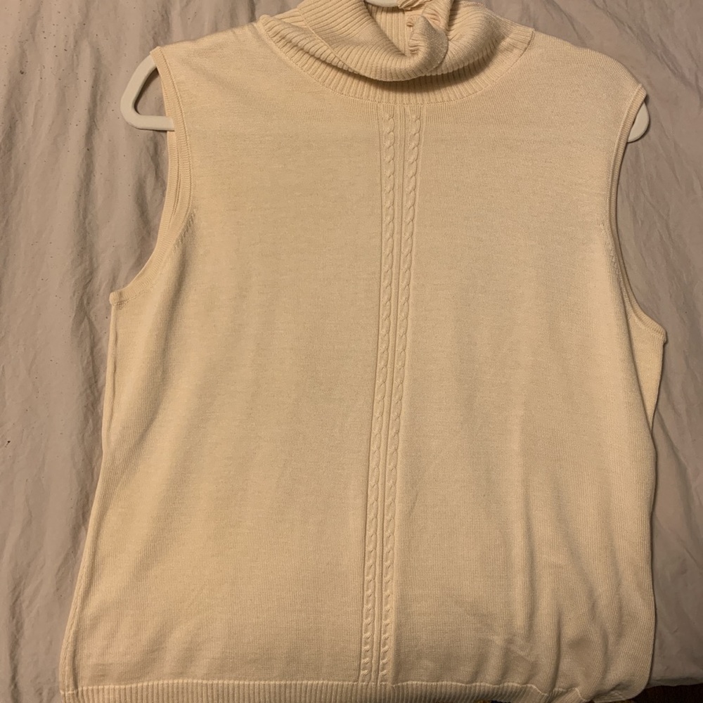 Women’s turtleneck tank top
